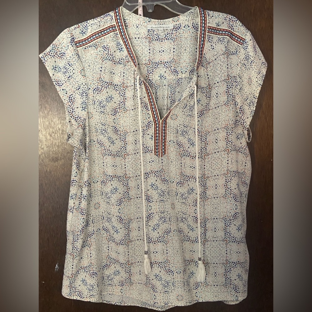 Daniel Rainn Blue And White Patterned Blouse - image 3